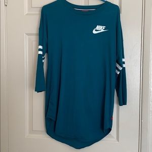 NIKE TEE SHIRT